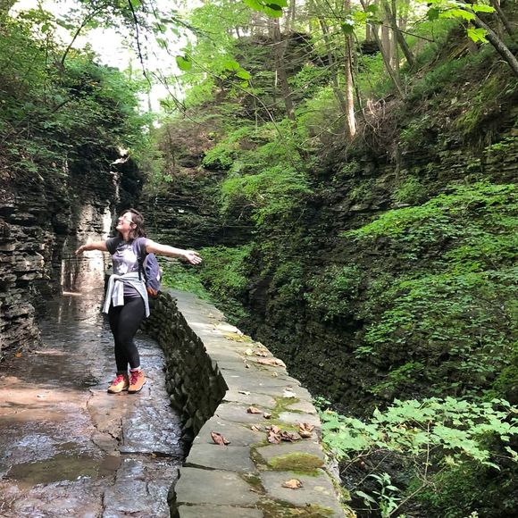 Meet your Posher, Brianna - Picture 1 of 1